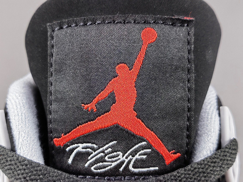 AIR JORDAN 4 RETRO OG