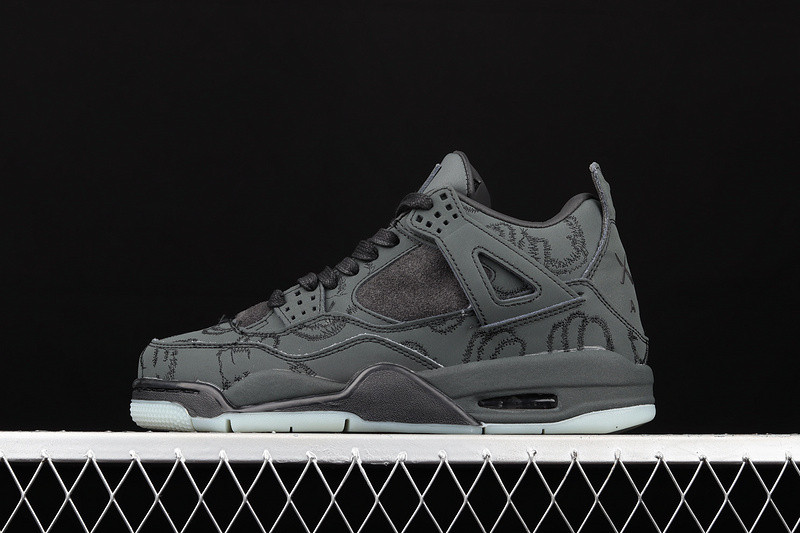 Jordan 4 Retro Kaws Black 930155-001
