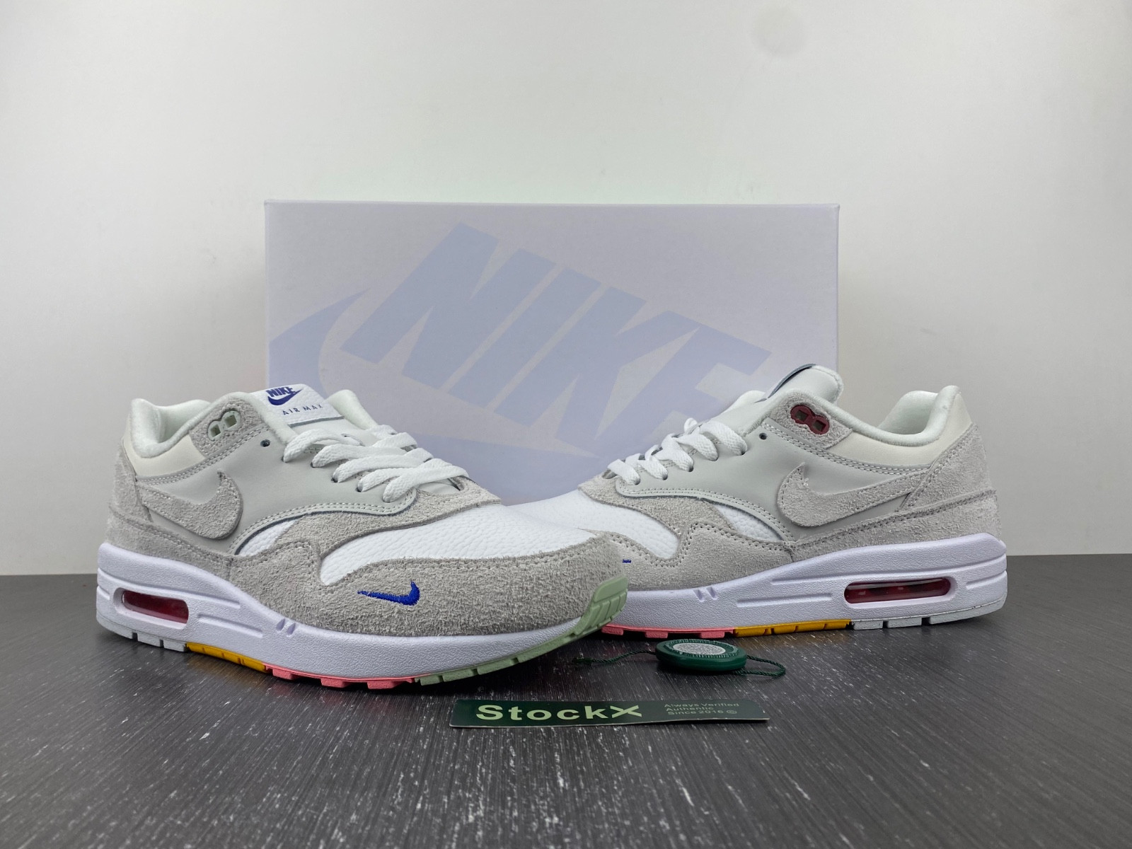 Nike Air Max 1 "Pom Pom Polka Dot" FB4959-121