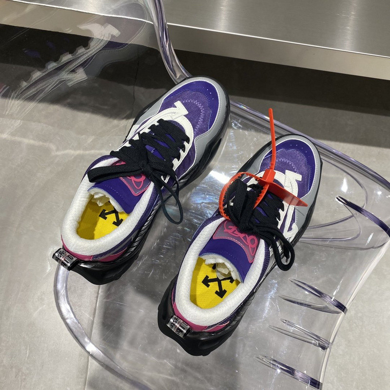 OW C/O ODSY-1000 SPORTS SHOES