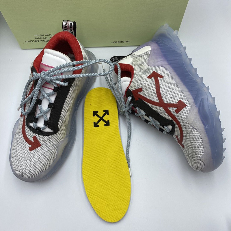 OW C/O ODSY-1000 SPORTS SHOES