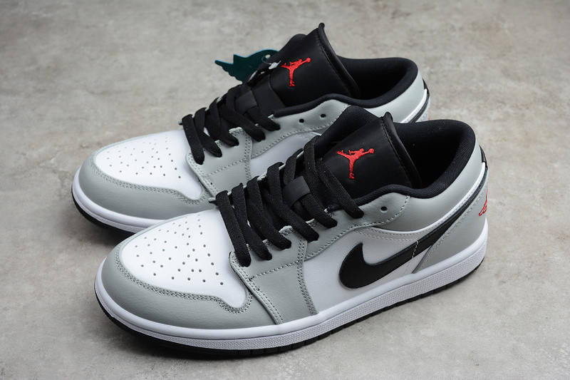 JORDAN 1 LOW LIGHT SMOKE GREY 553558-030