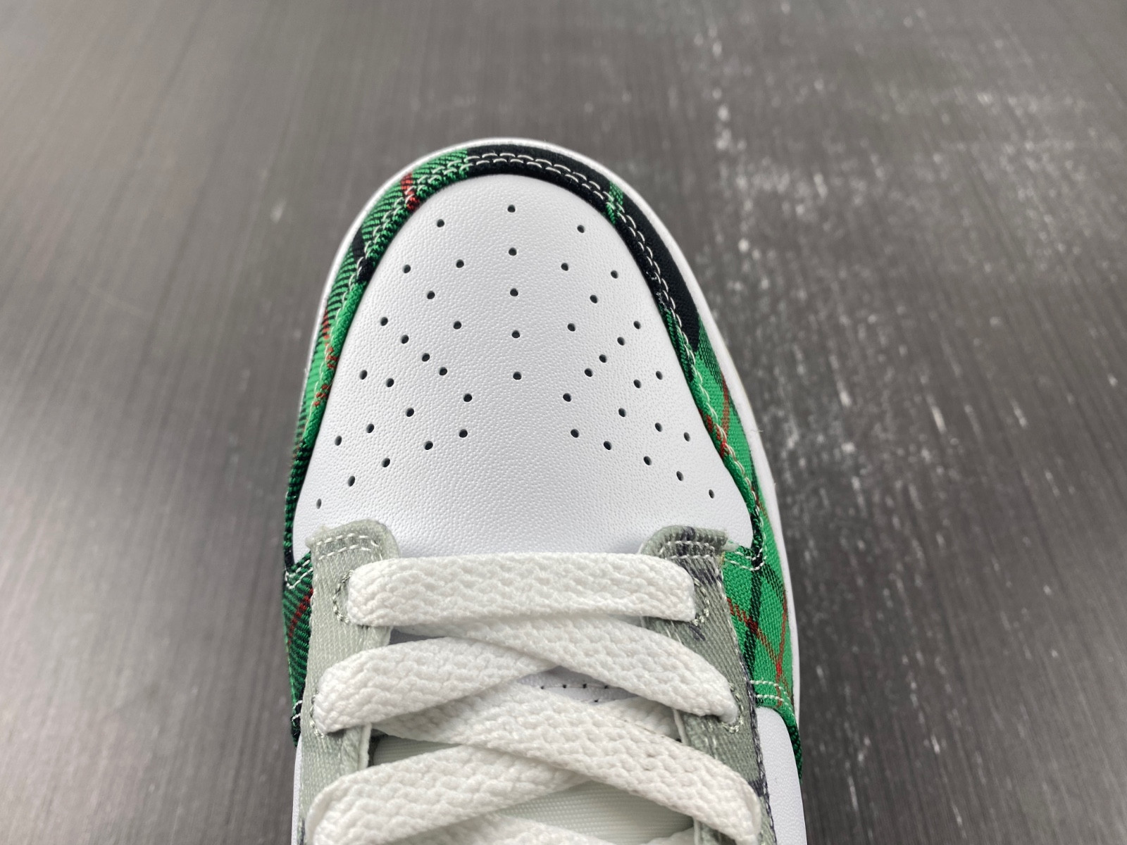 Nike Dunk Low Tartan Plaid - DV0827-100