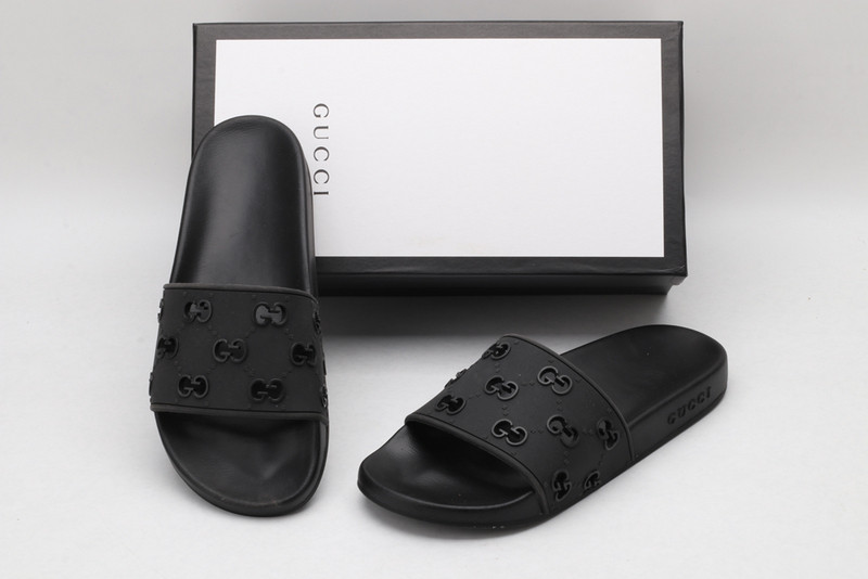 GUC LEATHER SLIDE