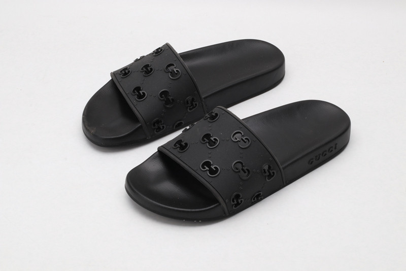 GUC LEATHER SLIDE