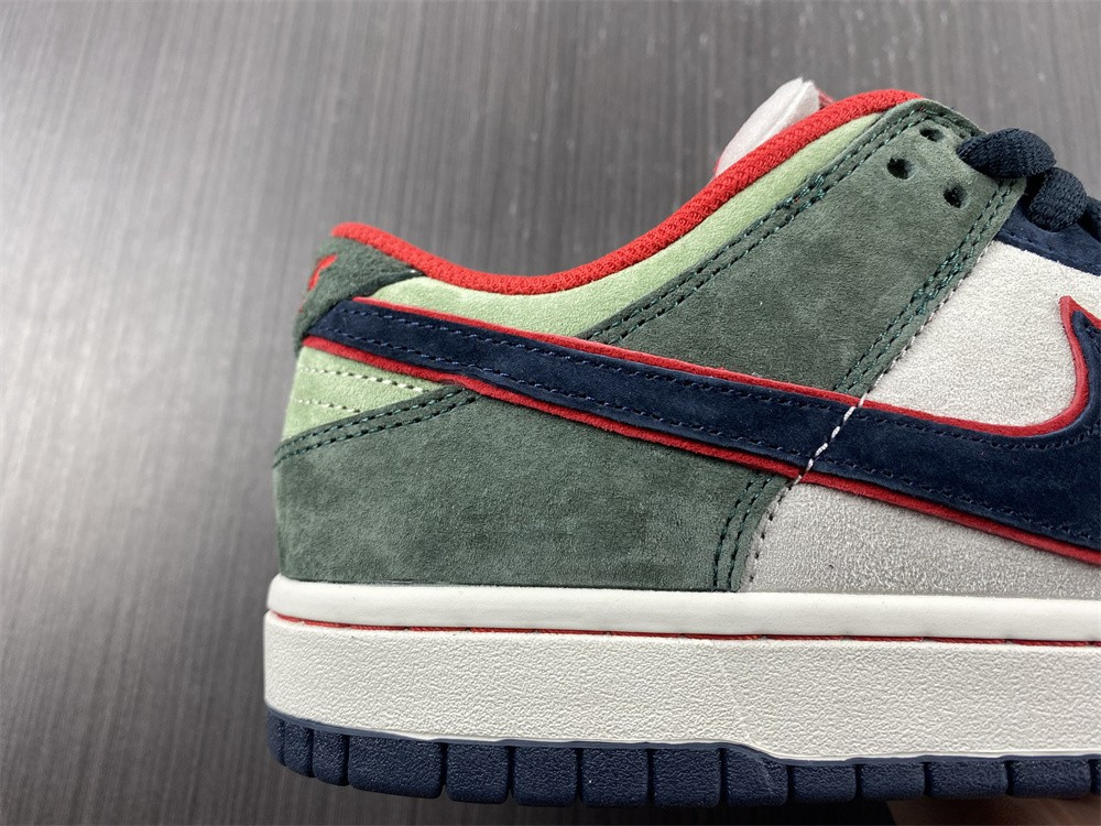 Otomo Katsuhiro x Nike SB Dunk Low “Steamboy OST” Skate Shoes LF0039-004