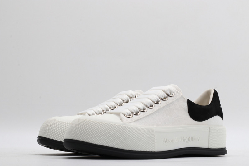 a1exa*der Mcqv*en sneaker