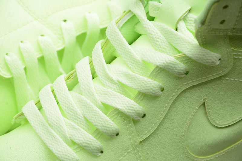 AIR JORDAN 1 WMNS BARELY VOLT AH7389-700