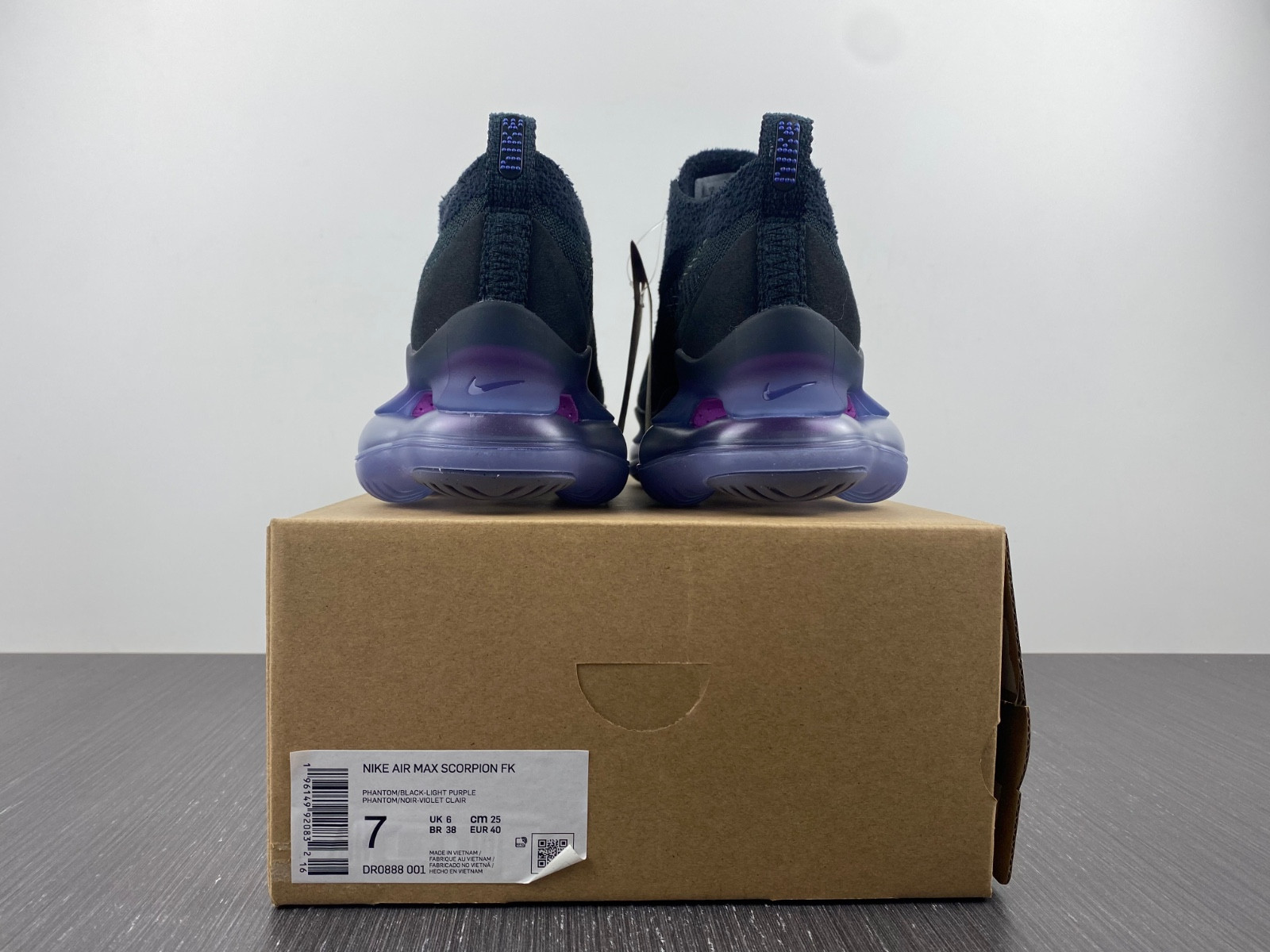 NIKE AIR MAX SCORPION “BLACK” DR0888-001