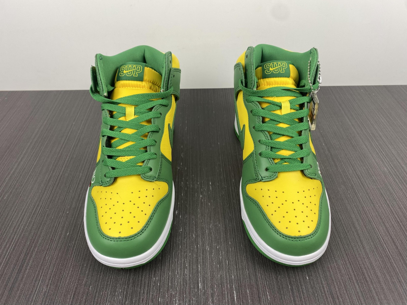 Nike SB Dunk High By Any Means Brazil DN3741-700