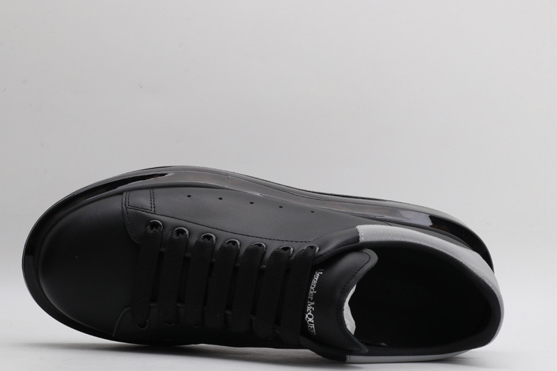 a1exa*der Mcqv*en sneaker