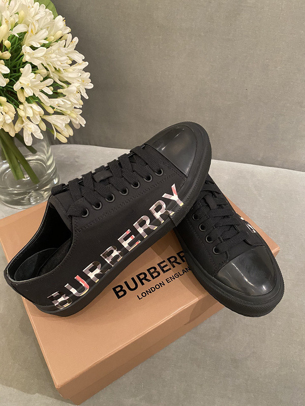 BUR SNEAKER