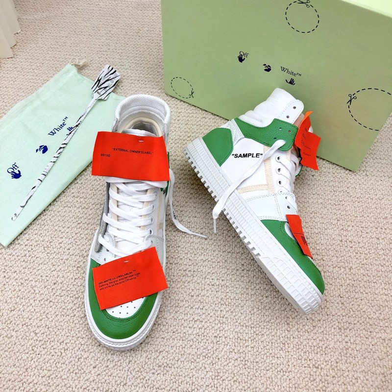 Off-White c/o Virgil Abloh