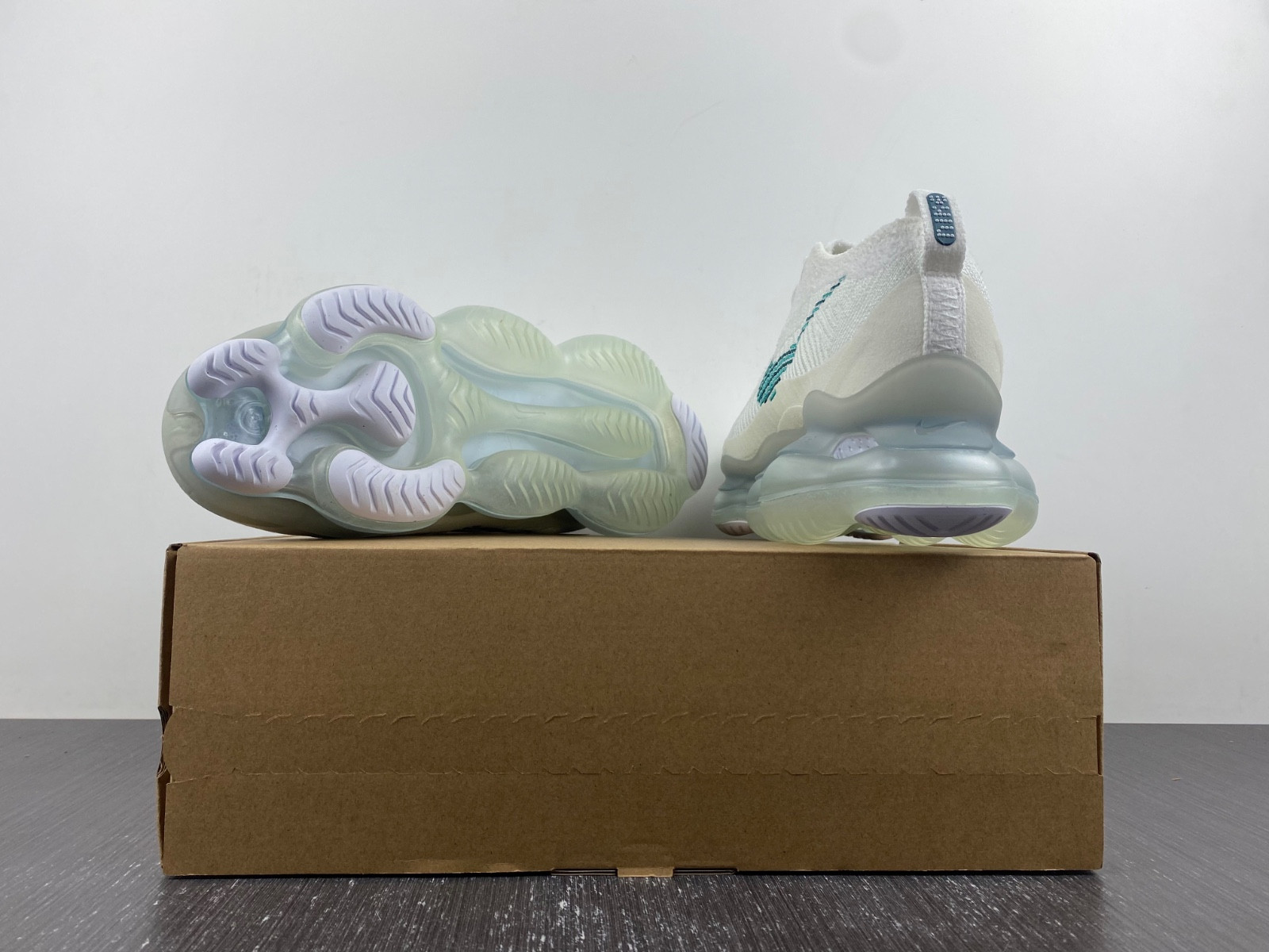 Nike Air Max Scorpion DJ4701-100