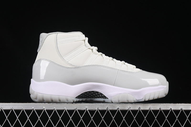 Air Jordan 11 Grand Finale AR0715-110