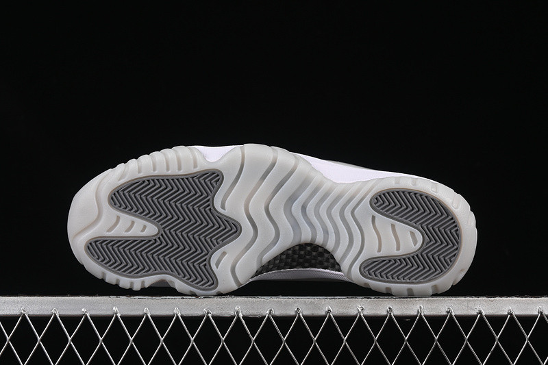 Air Jordan 11 Grand Finale AR0715-110
