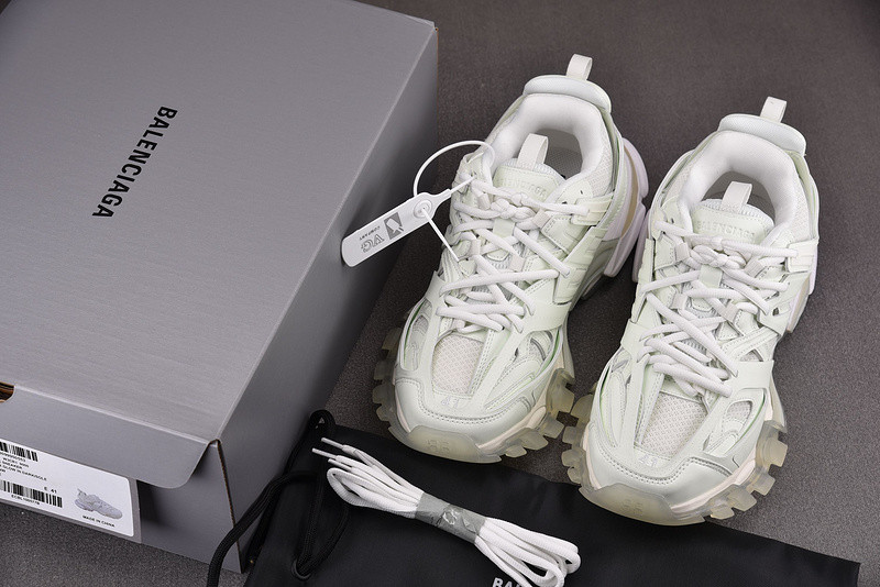 Ba*len*cia*ga track 542023 w3cr1 9000