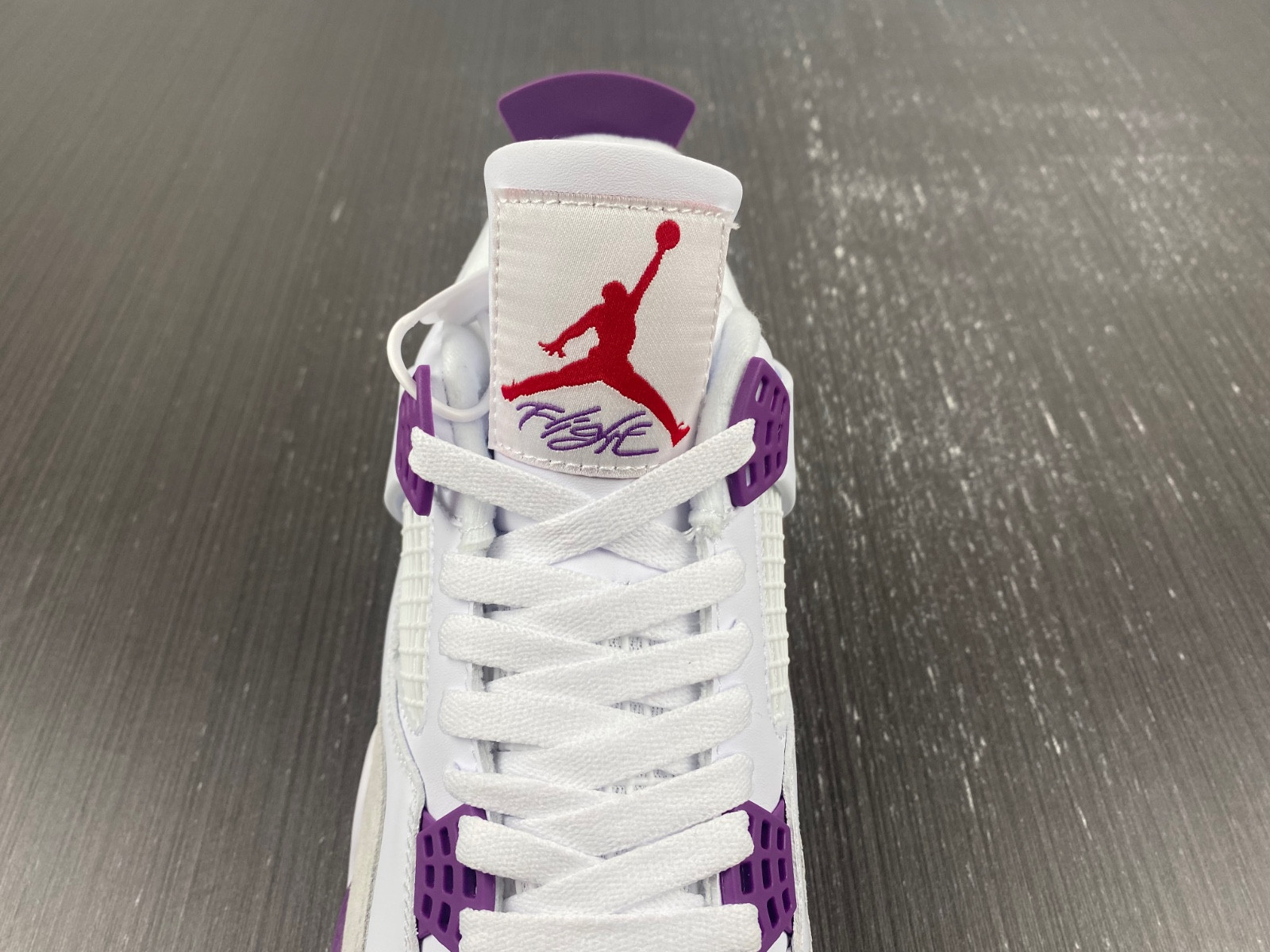 NIKE SB X AIR JORDAN 4 DR5415-150