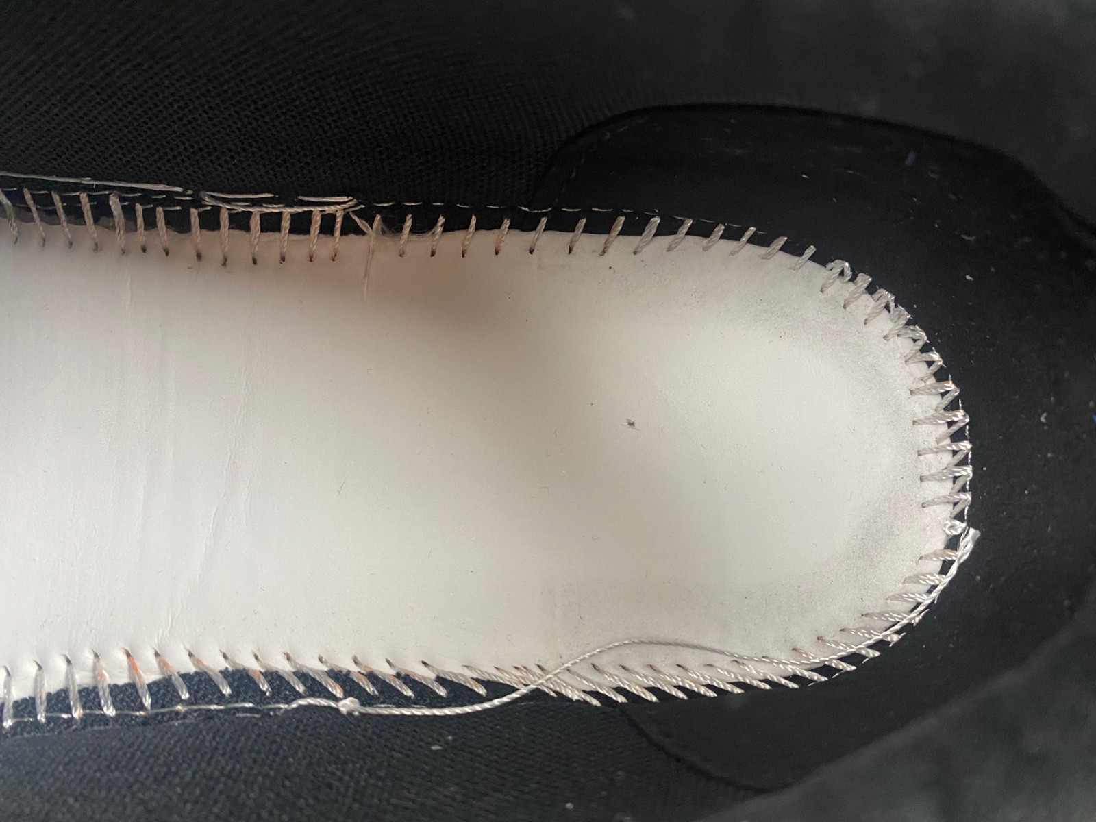 Off-White c/o Virgil Abloh