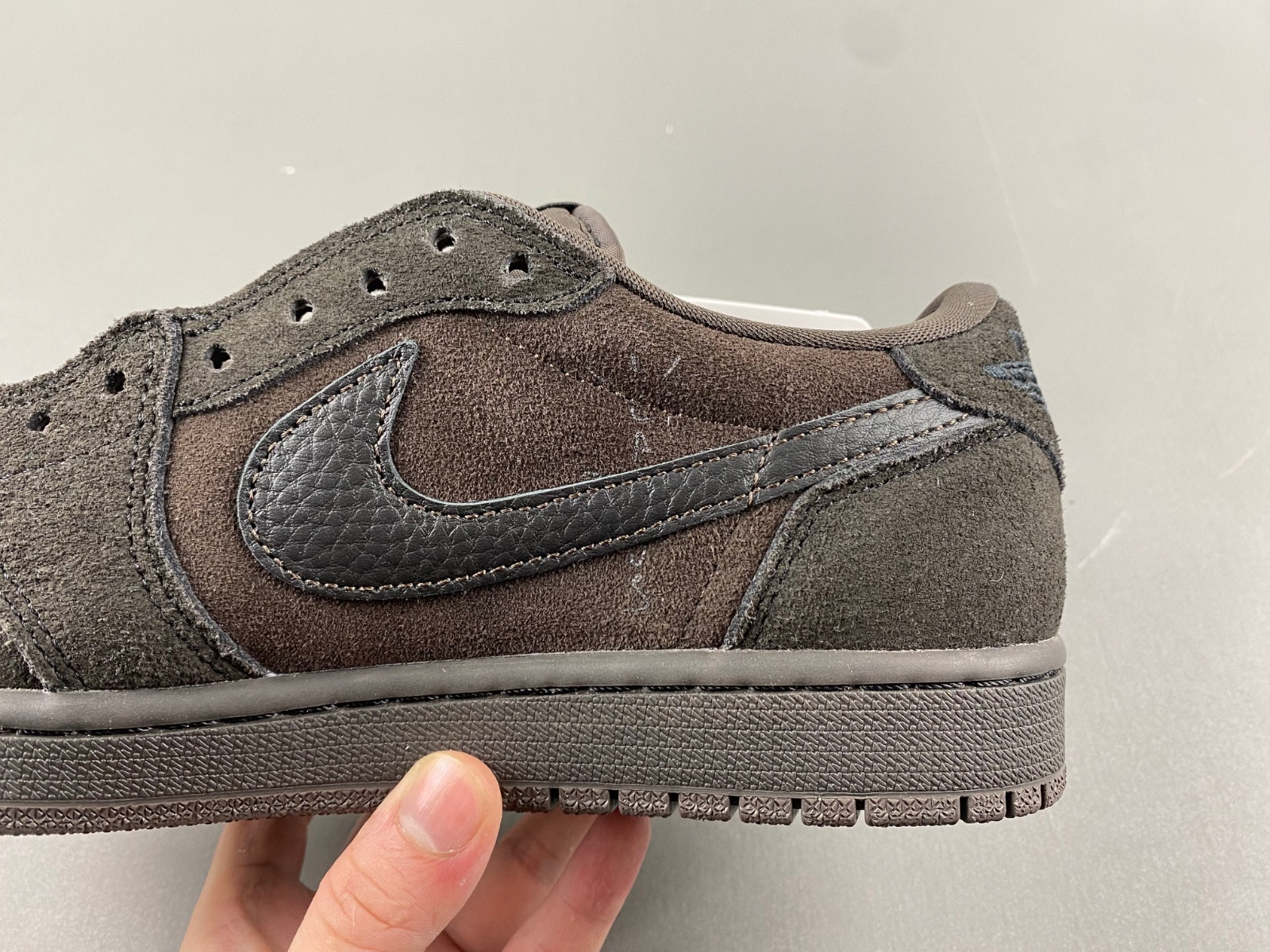 Travis Scott x Air Jordan 1 Low OG “Velvet Brown” DM7866-202