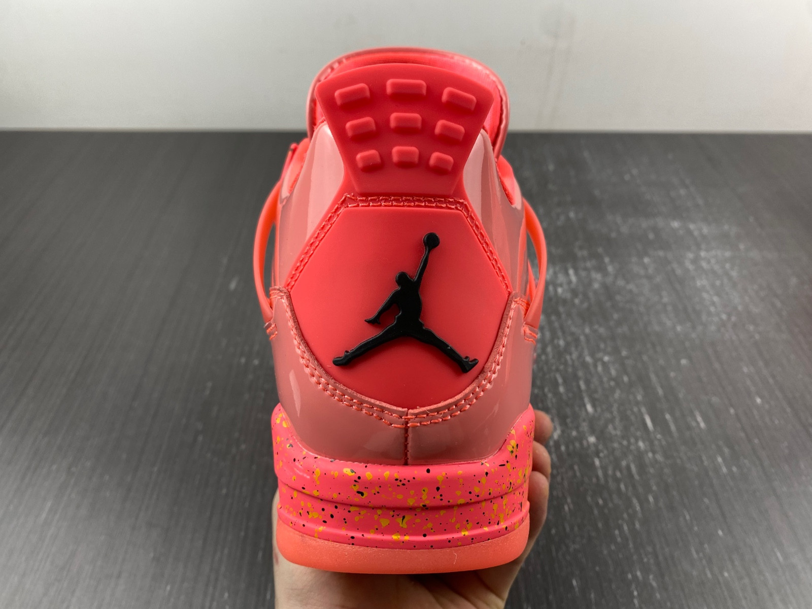 Jordan 4 Retro Hot Punch AQ9128-600