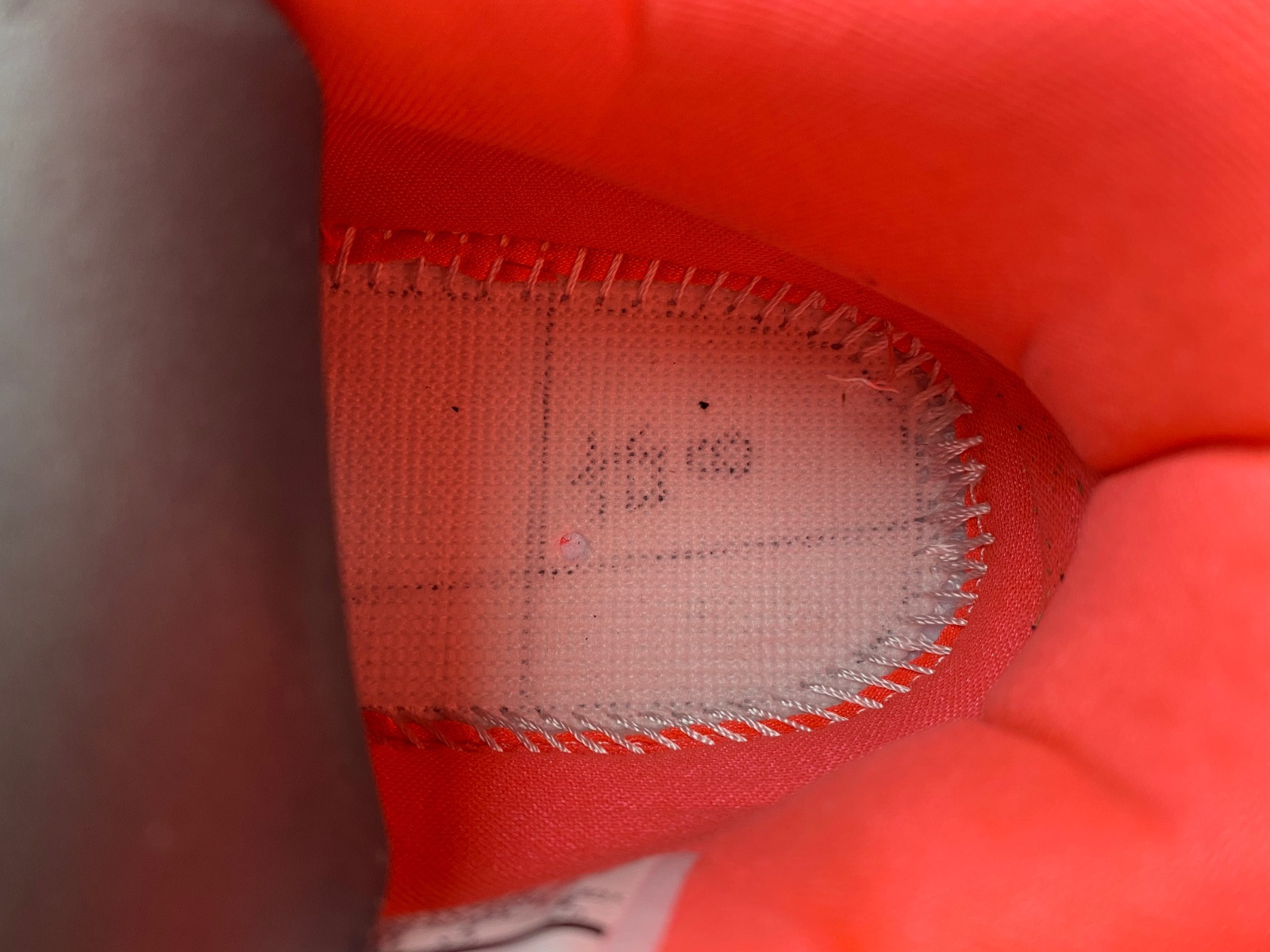 Jordan 4 Retro Hot Punch AQ9128-600