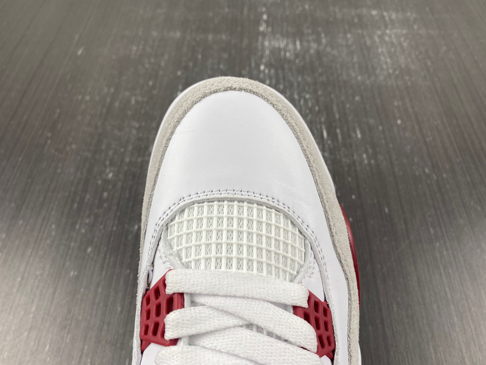 NIKE SB X AIR JORDAN 4 DR5415-160