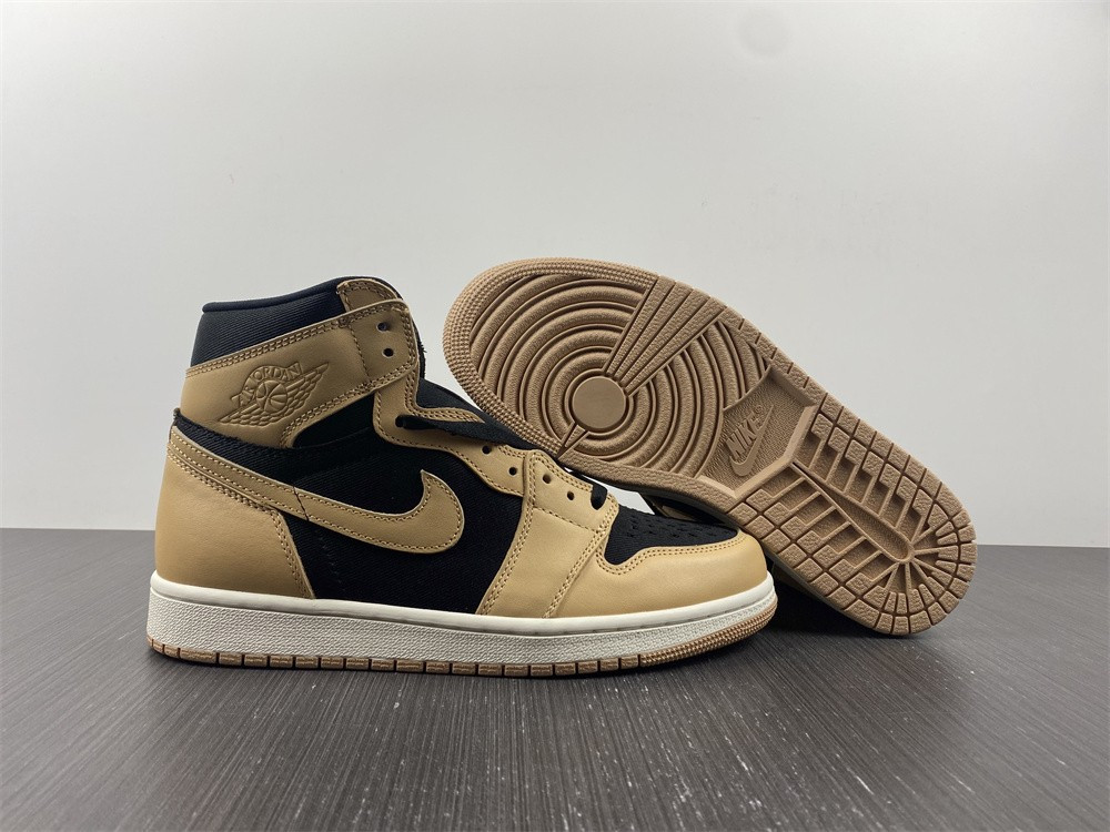 Air Jordan 1 Retro High OG "Heirloom" 555088-202