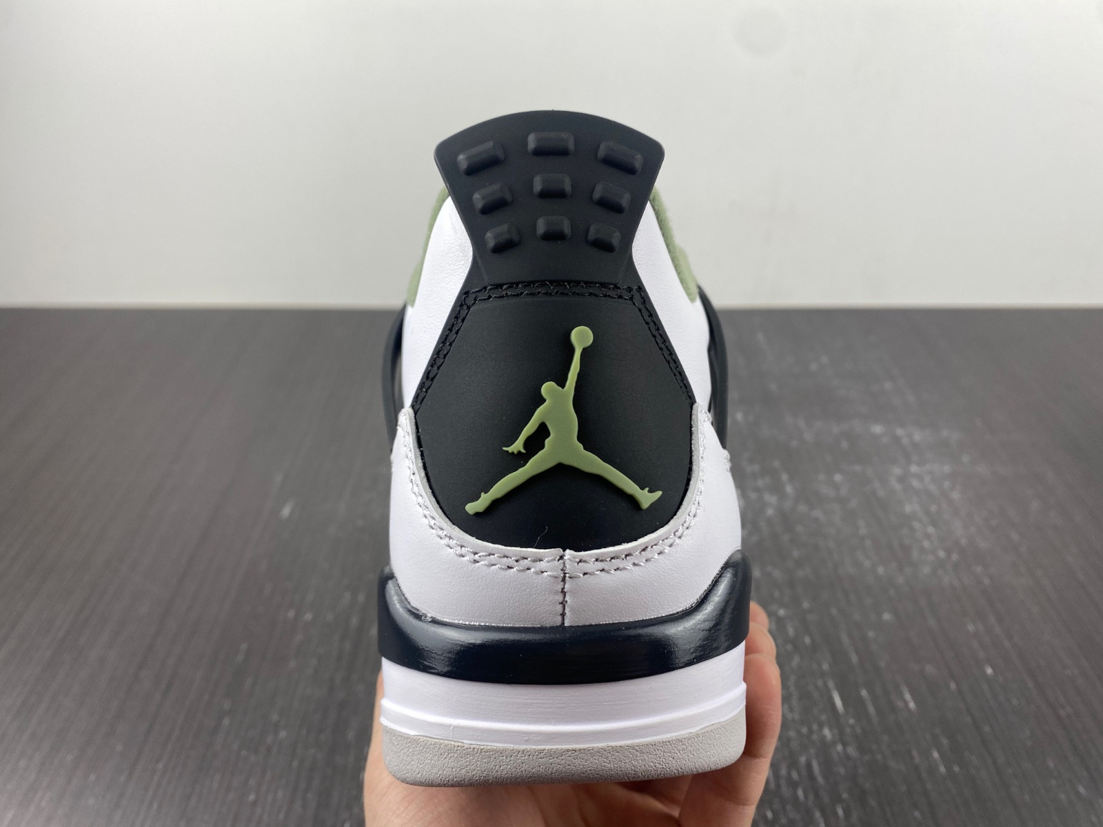 Air Jordan 4 “Seafoam” AQ9129-103