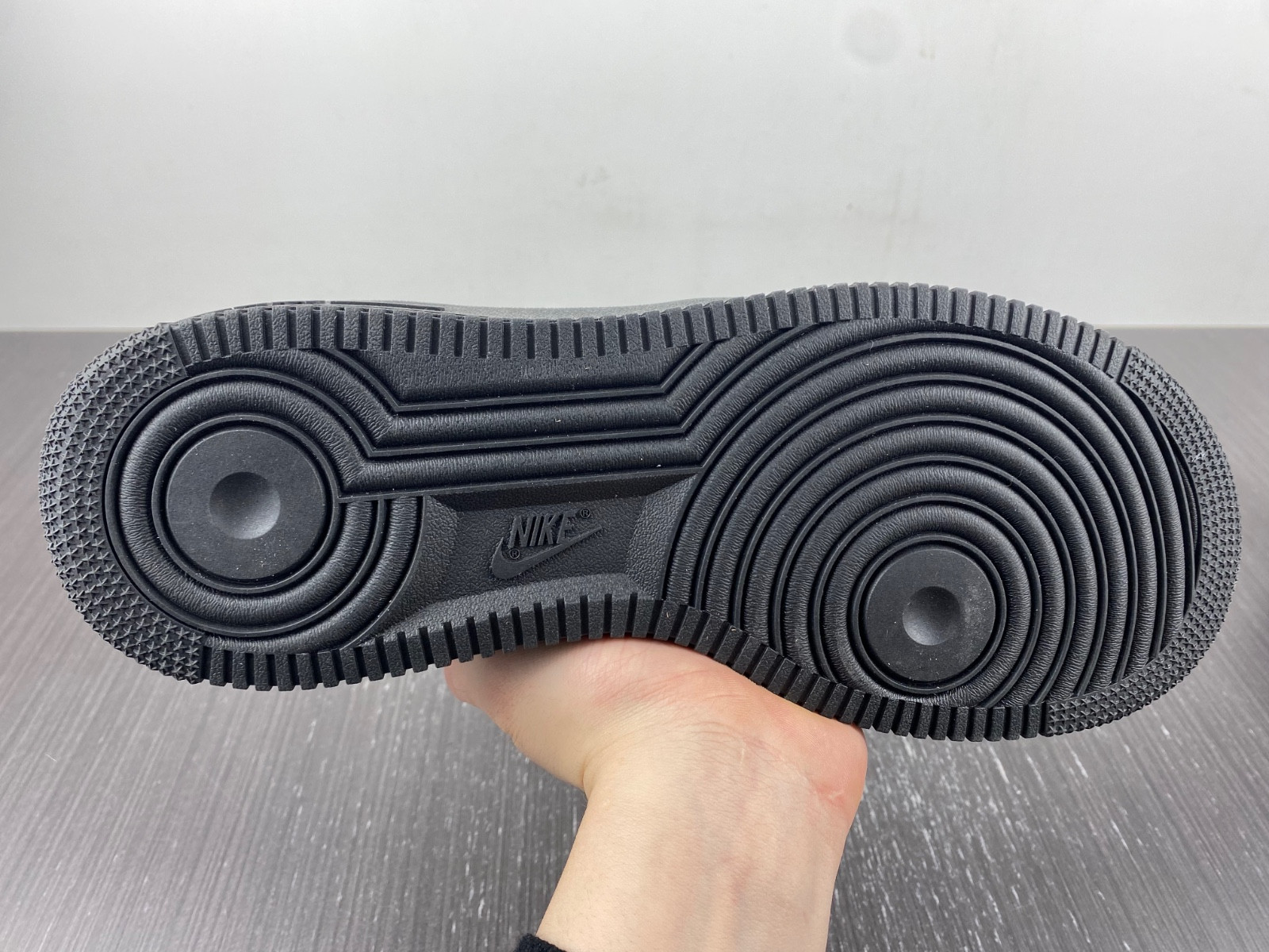 AMBUSH x Nike Air Force 1 Low “Black” DV3464-001