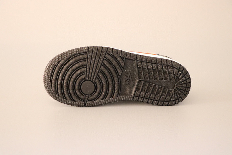 AIR JORDAN 1 KIDS SHOES