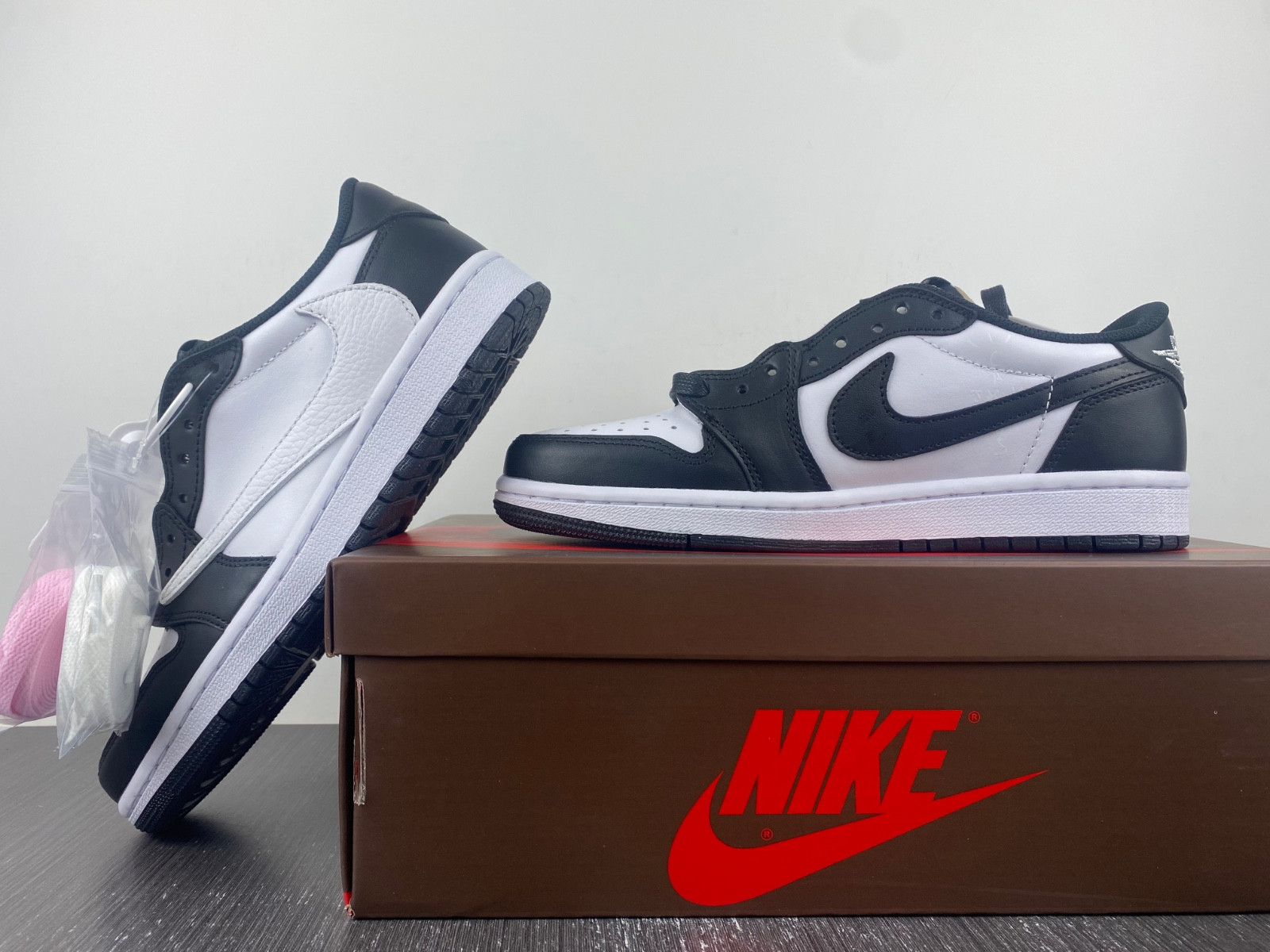 JORDAN 1 RETRO LOW OG SP TRAVIS SCOTT DM7866 - 007