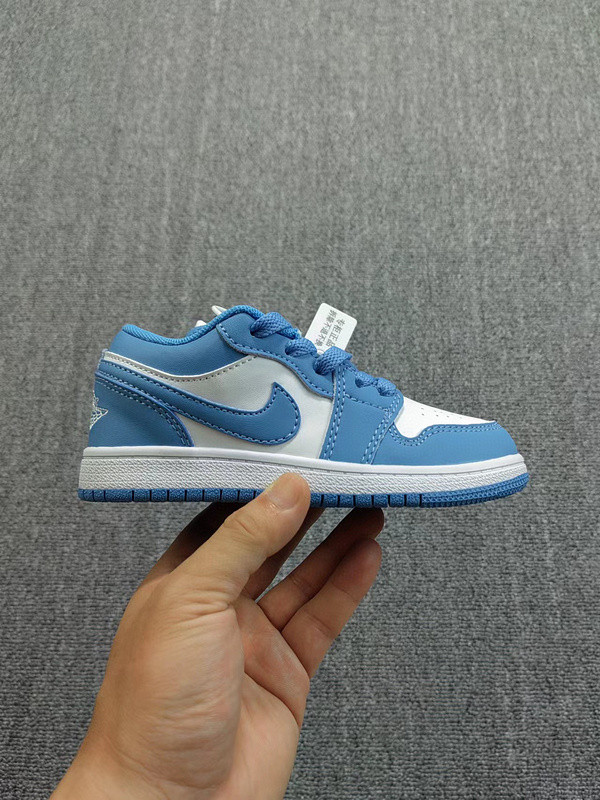 AIR JORDAN 1 KIDS SHOES