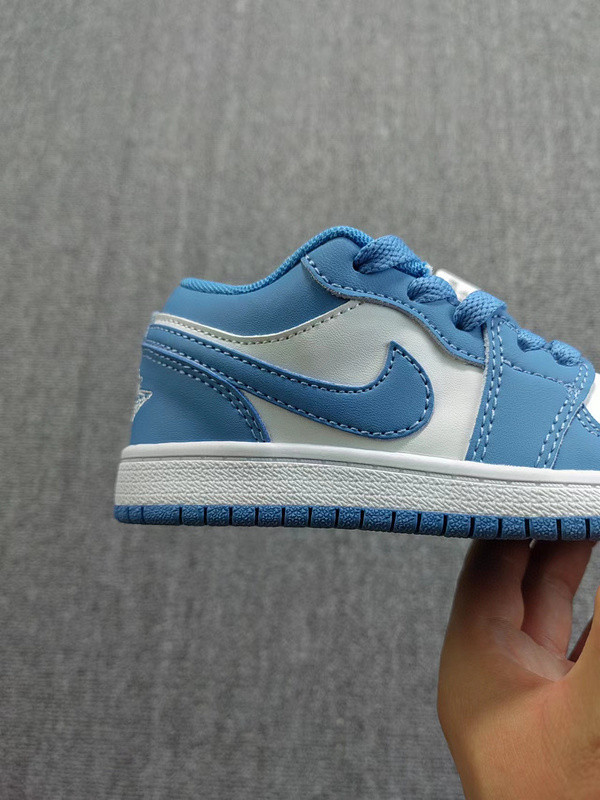 AIR JORDAN 1 KIDS SHOES