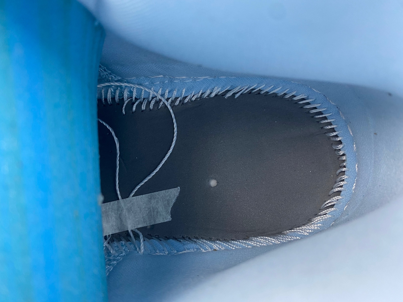 Jordan 1 Mid Ice Blue (GS) - 555112-401