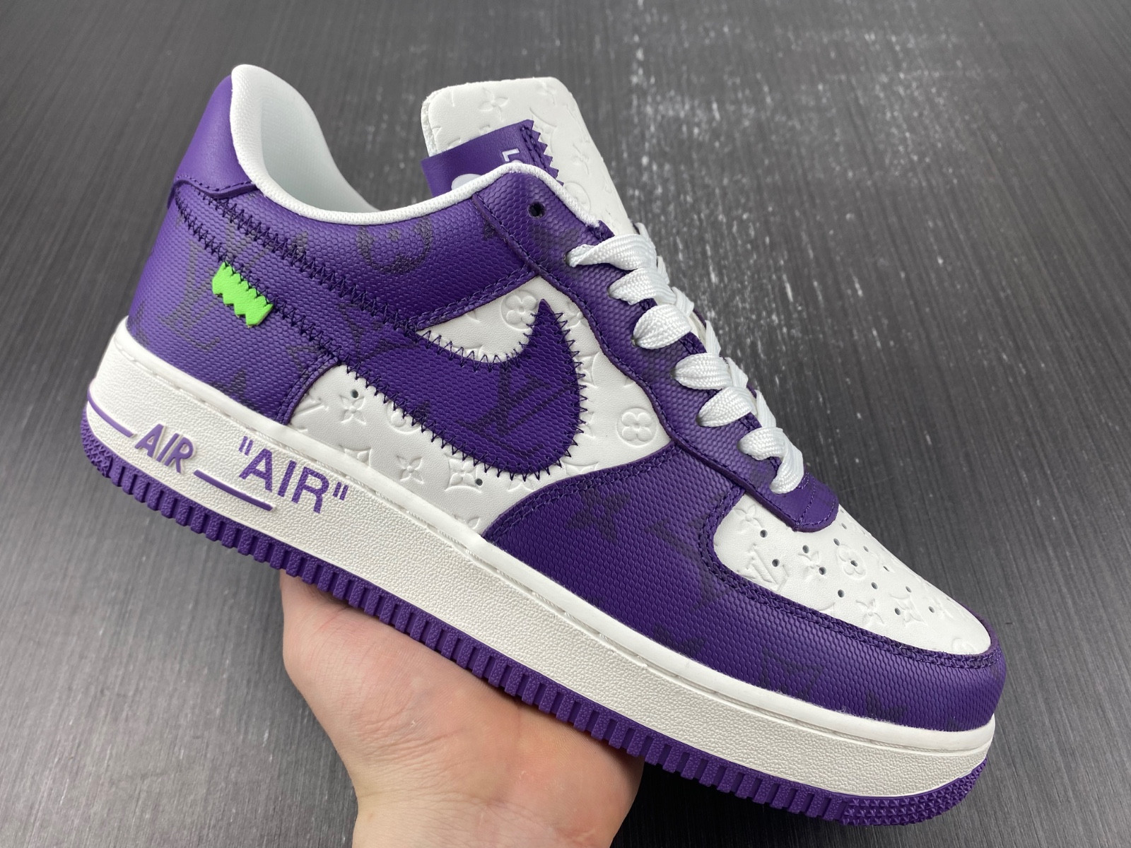 NIKE AIR FORCE 1 LOW BY VIRGIL ABLOH