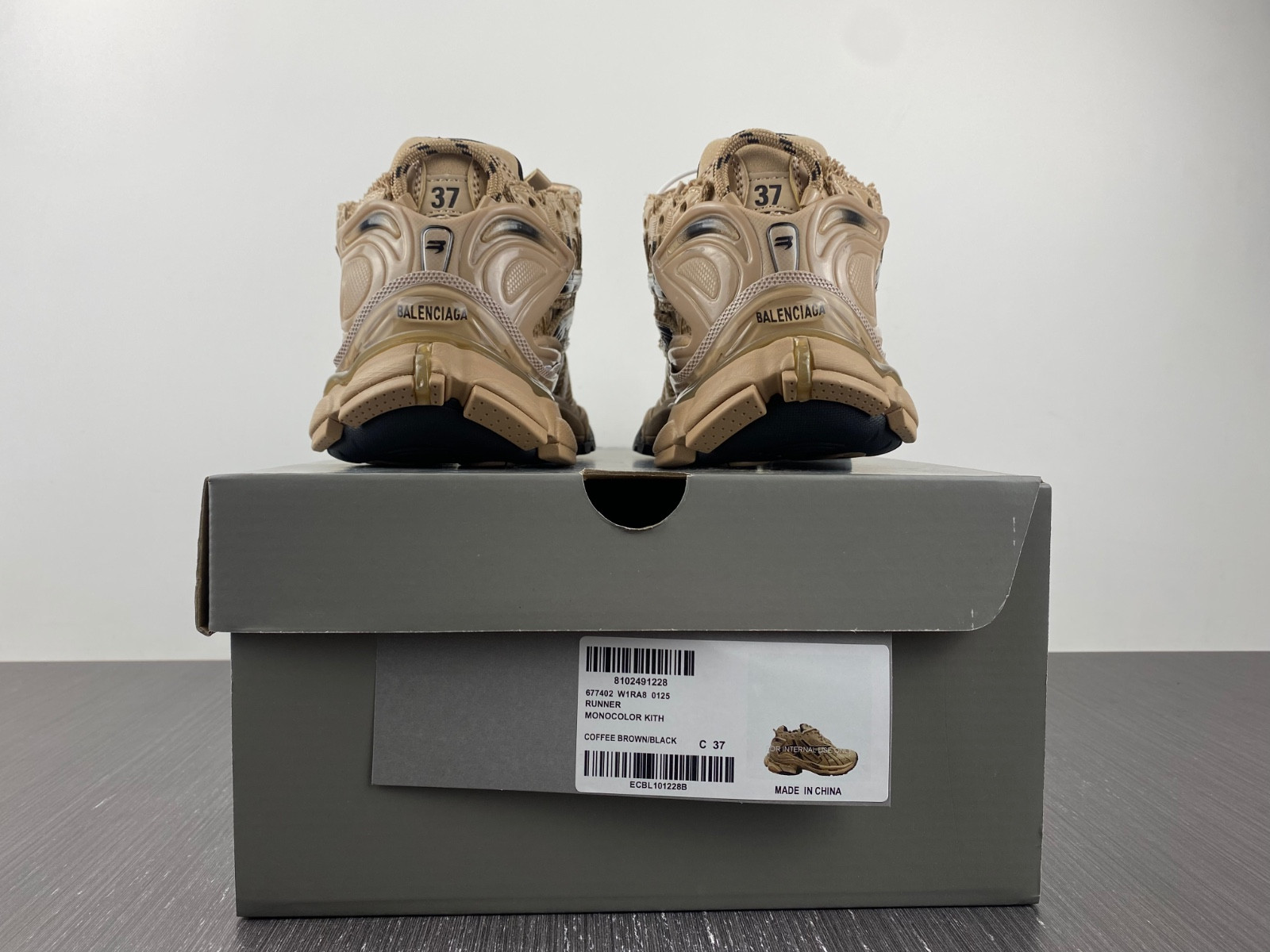 Ba*len*cia*ga runner 677402 w1rab 0125