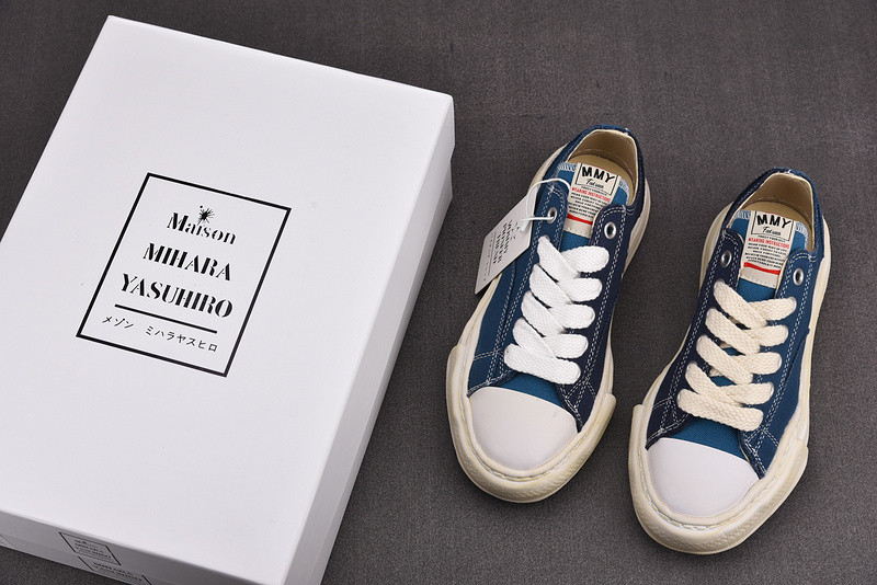 Ma*s*n mihara sneakers