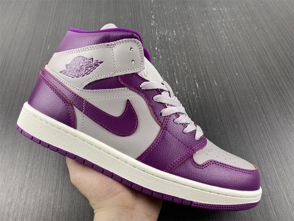 Jordan 1 Mid Magenta (2022) (W) BQ6472-501