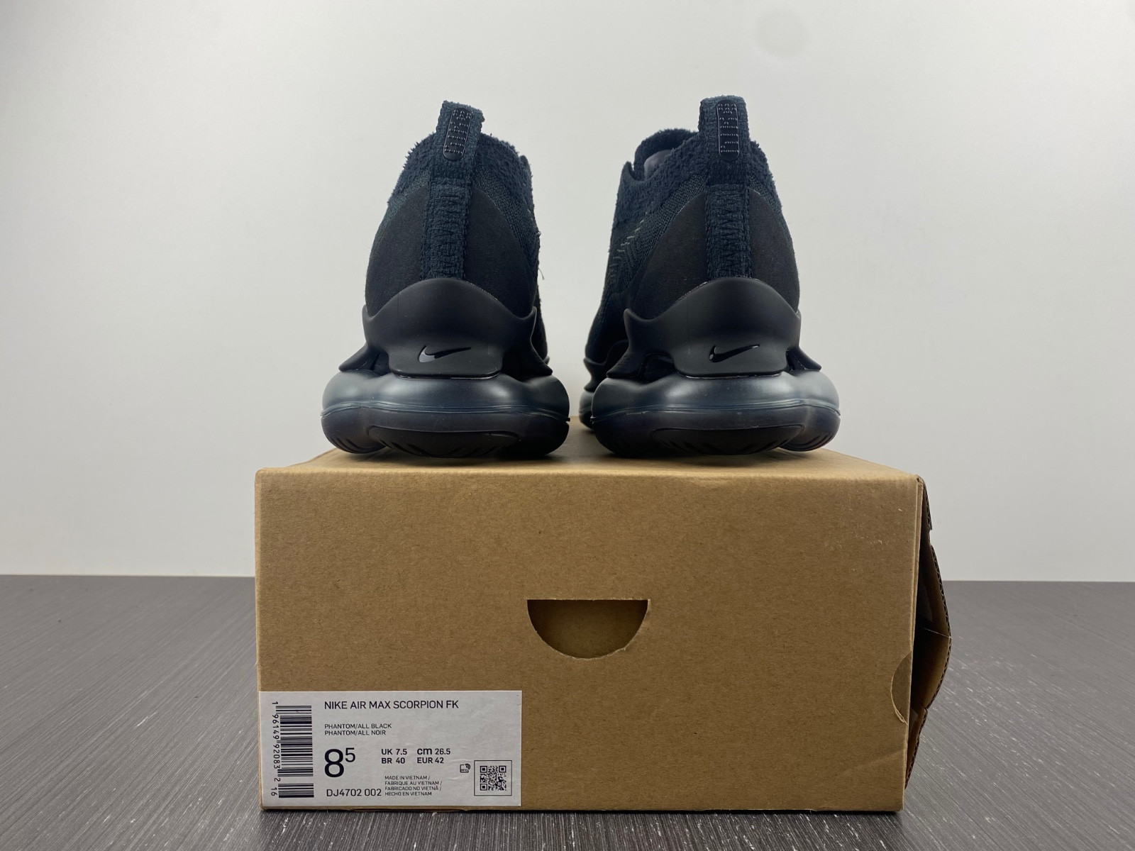 NIKE AIR MAX SCORPION “TRIPLE BLACK” DJ4702-002