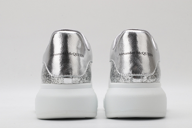 a1exa*der Mcqv*en sneaker