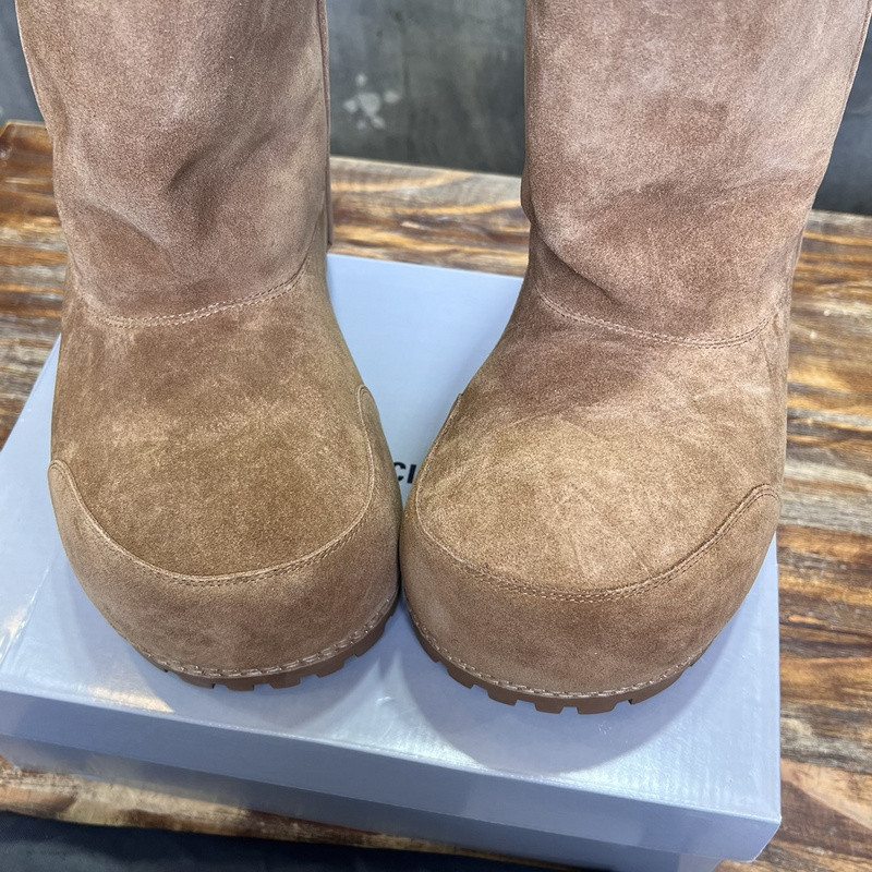 Ba1en*iaga alaska faux shearling low boots