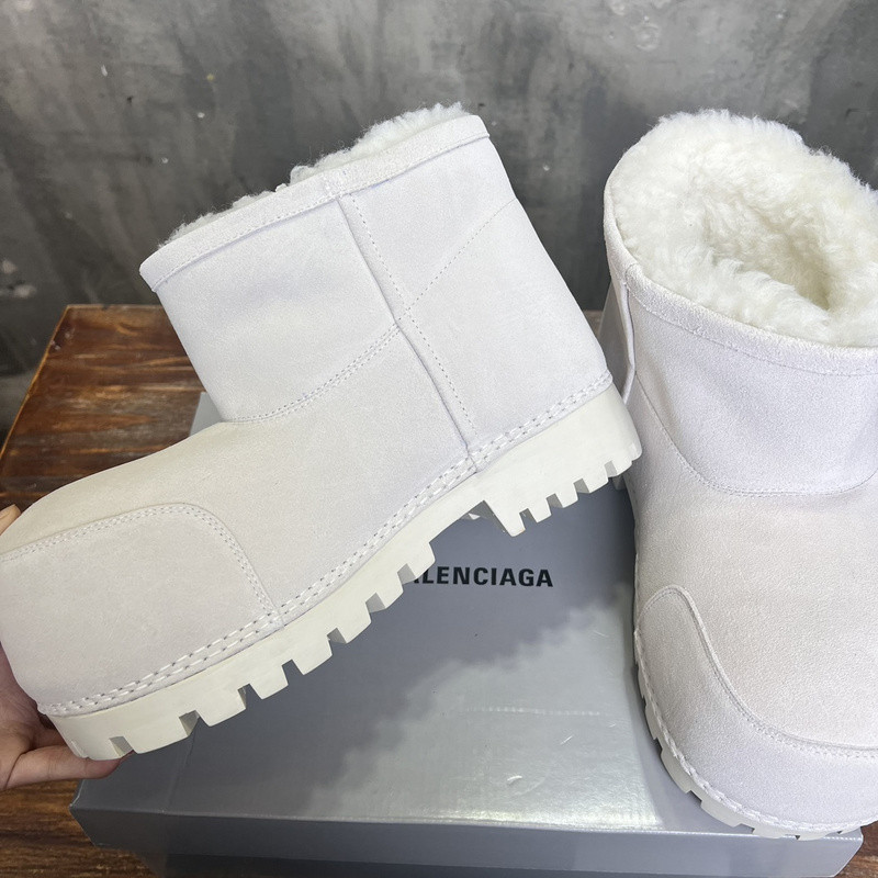 Ba1en*iaga alaska fur bootie in white