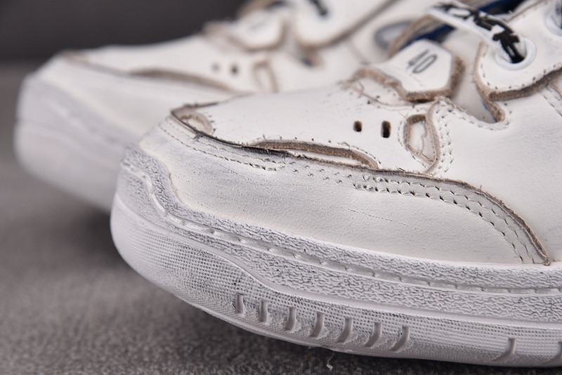 Ba1en*iaga hamptons worn-out white / dark blue