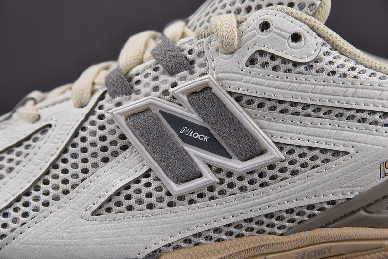 New Balance 1906R Sea Salt Marblehead M1906RP