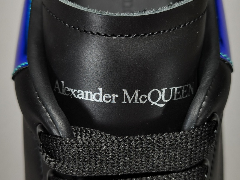 a1exa*der Mcqv*en sneaker