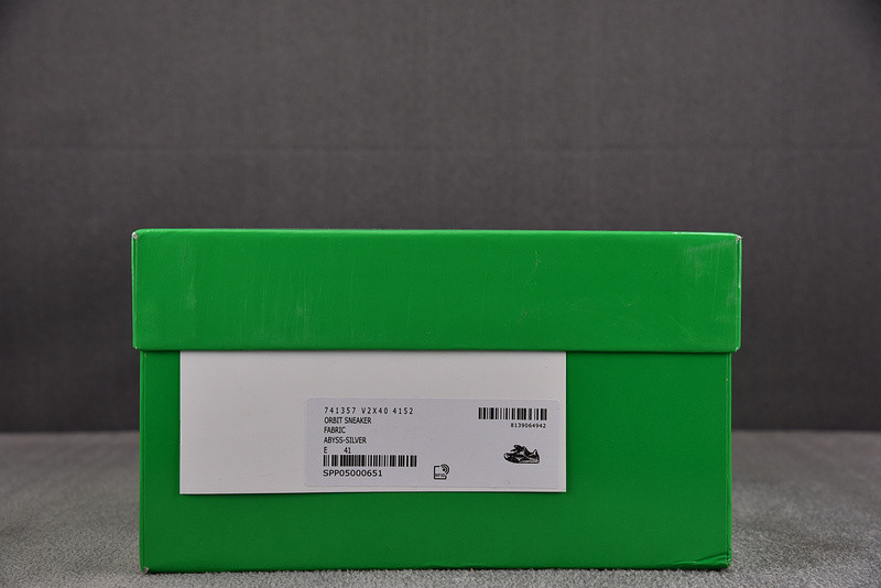 b0tt*ga Ven*ta orbit sneaker