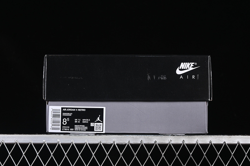 Air Jordan 11 Retro Black Orange CT8012-800