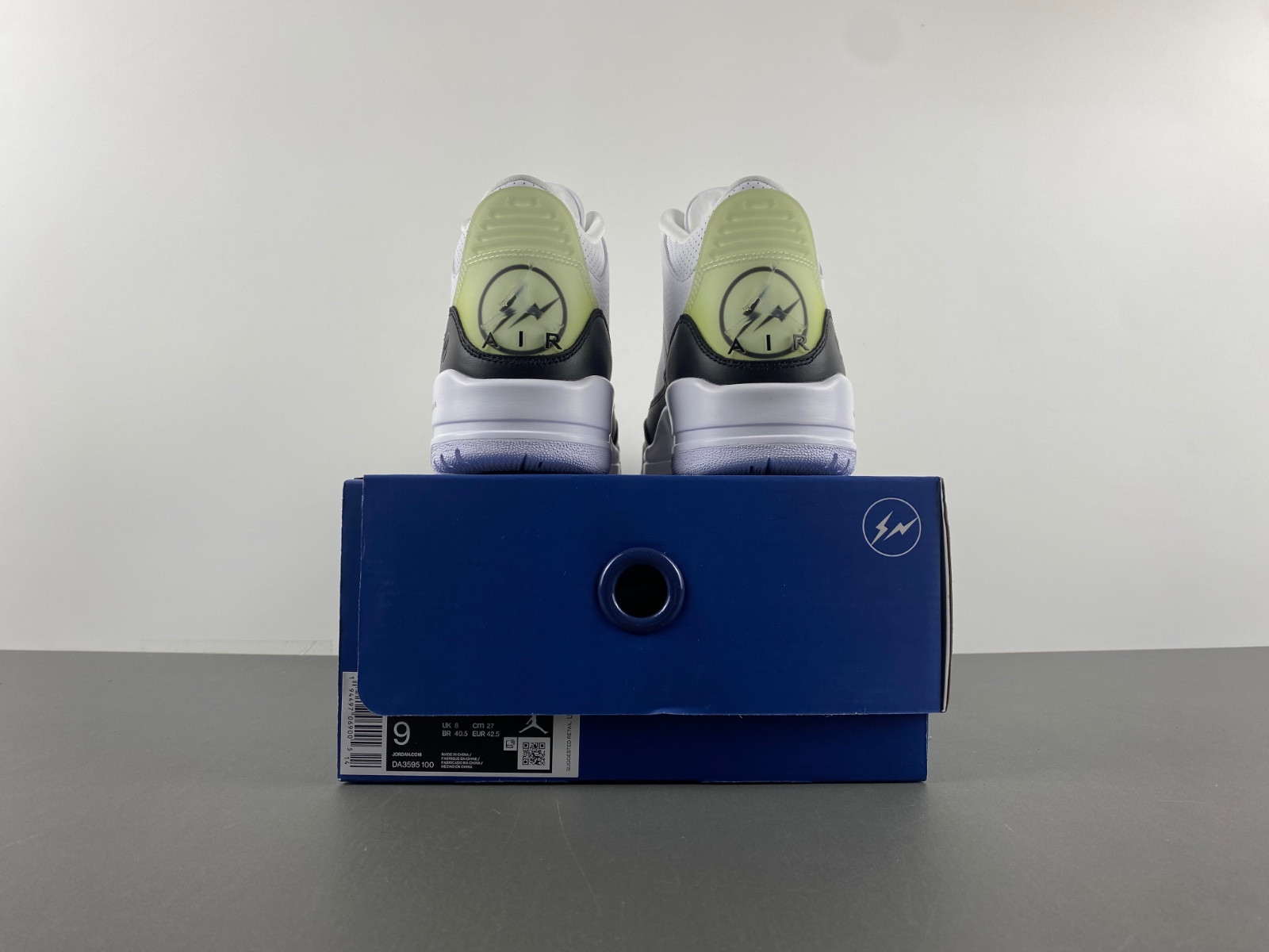 Air Jordan 3 Fragment SP White Mens basketball shoes DA3595 100