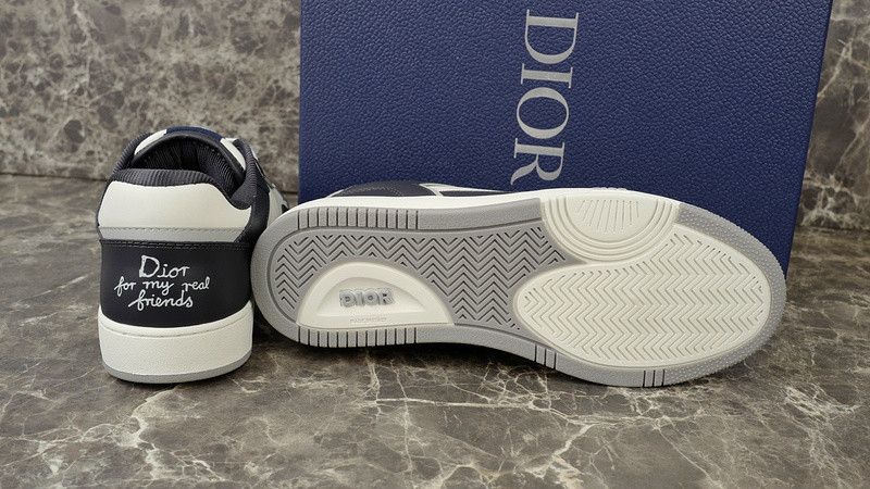 D10r sneakers